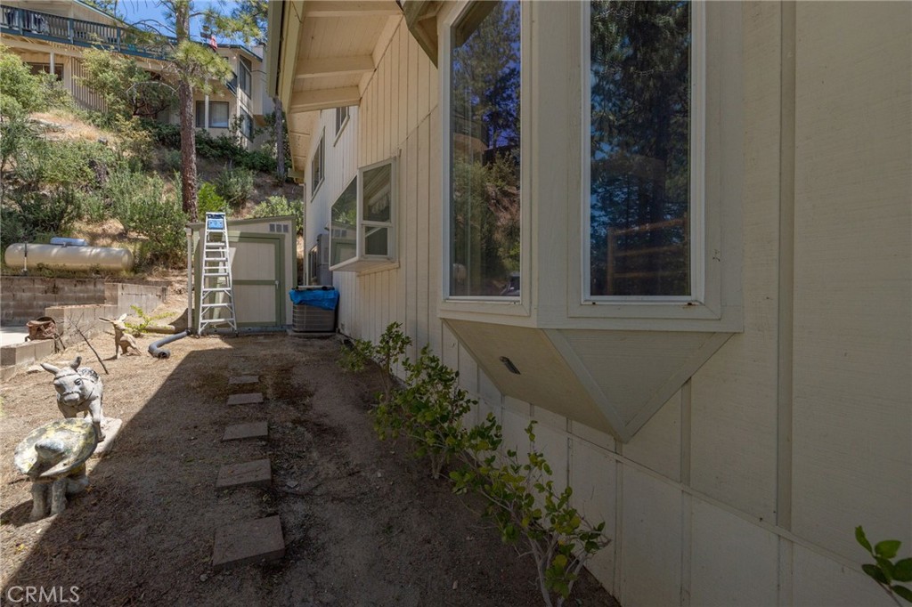 37731 Shoreline Drive