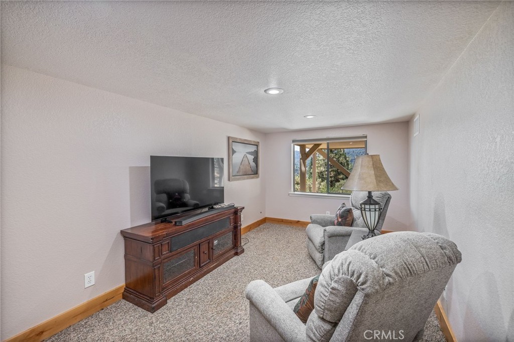 38800 Fawn Point Lane