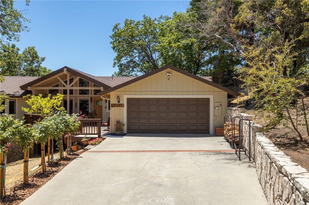 38800 Fawn Point Lane