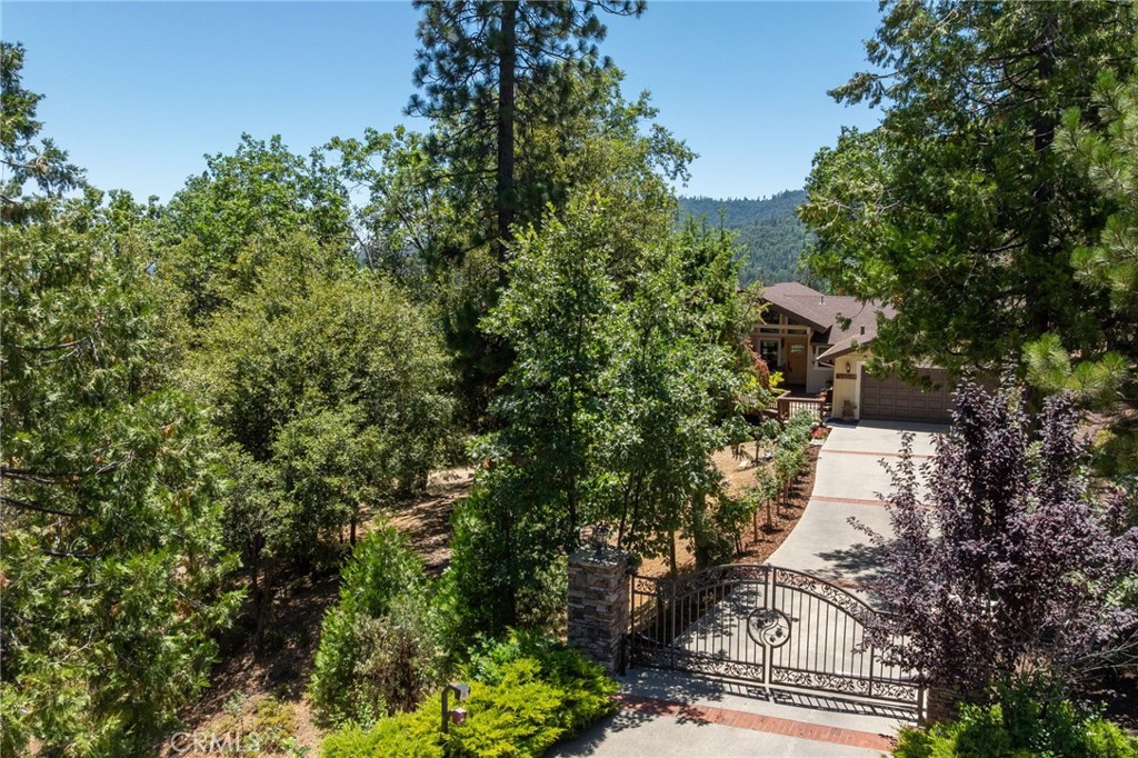 38800 Fawn Point Lane