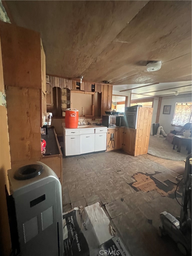 56554 Road 200