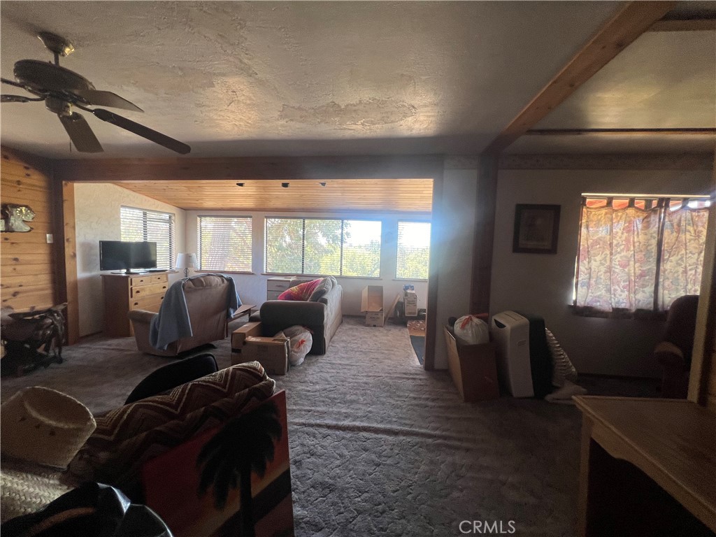 56554 Road 200