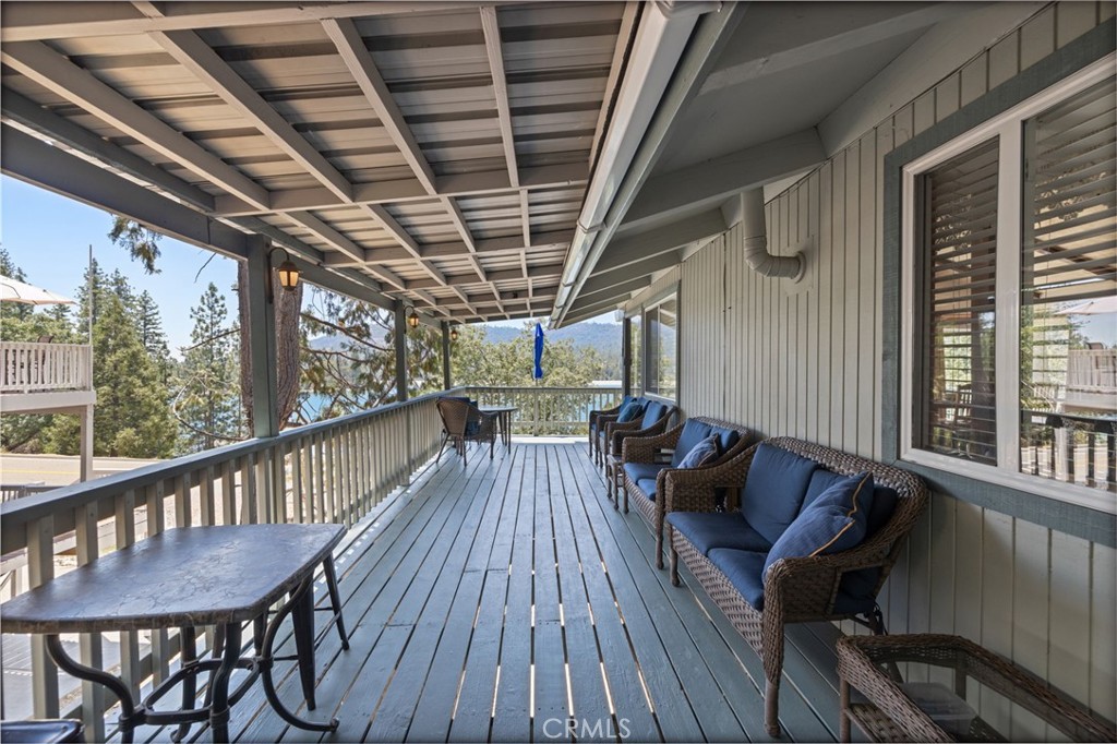 37744 Shoreline Drive
