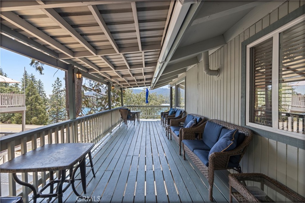 37744 Shoreline Drive