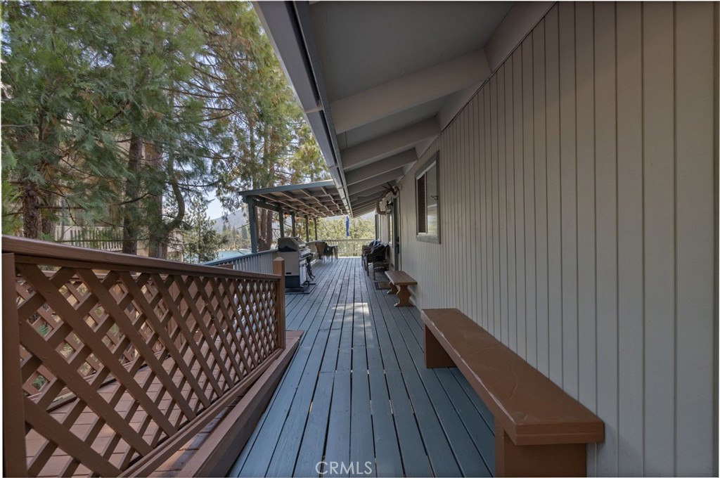 37744 Shoreline Drive