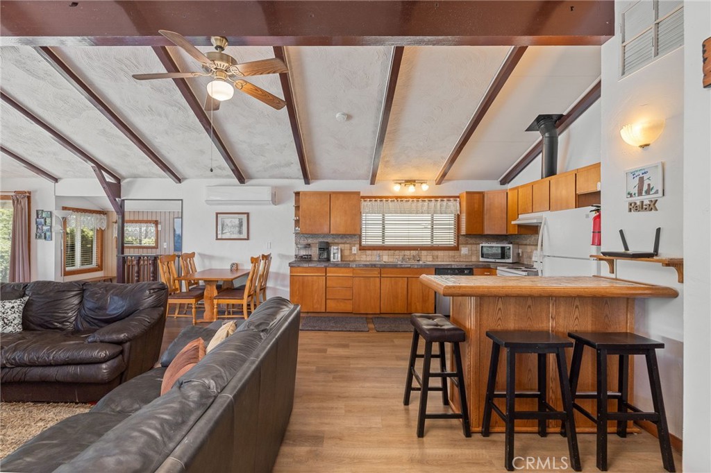 37744 Shoreline Drive