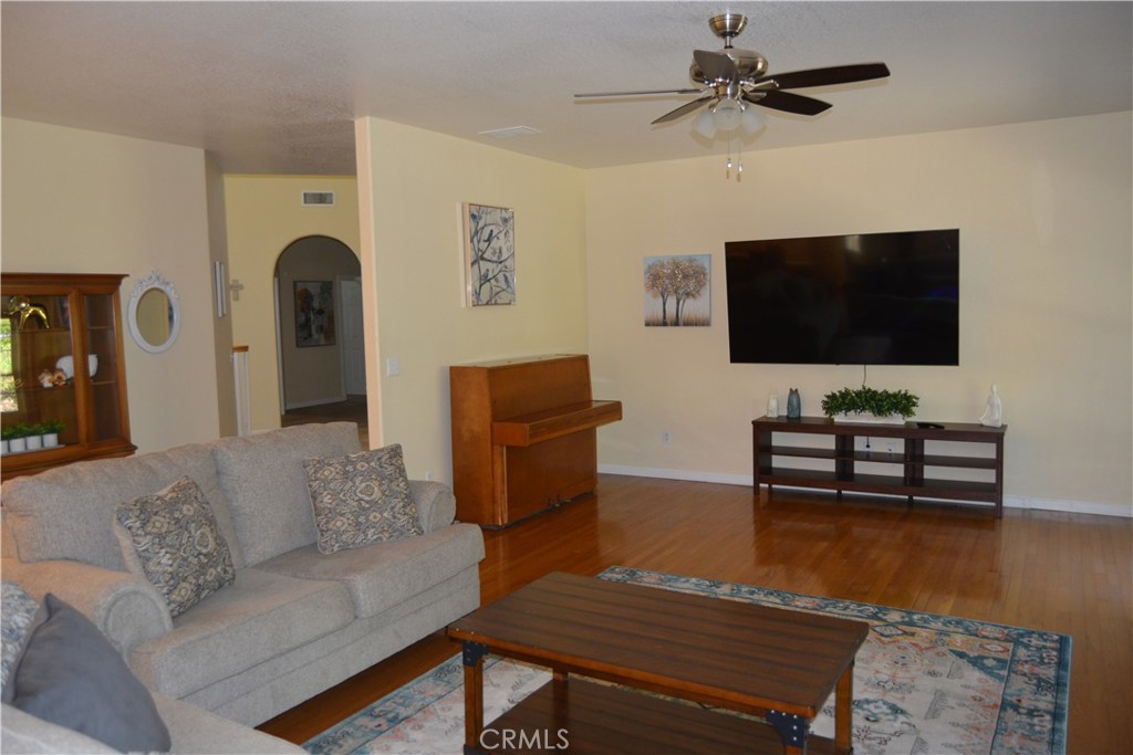 34811 34833 Wintergreen Loop