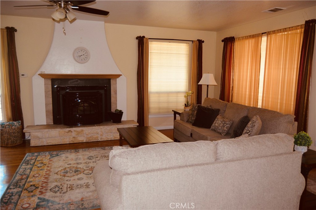 34811 34833 Wintergreen Loop