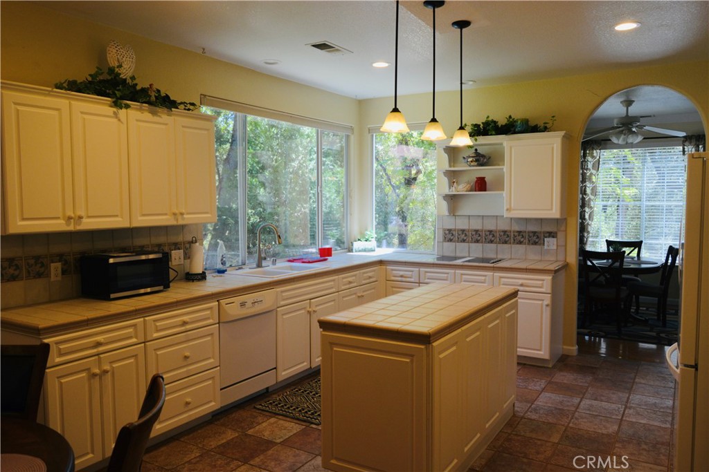 34811 34833 Wintergreen Loop