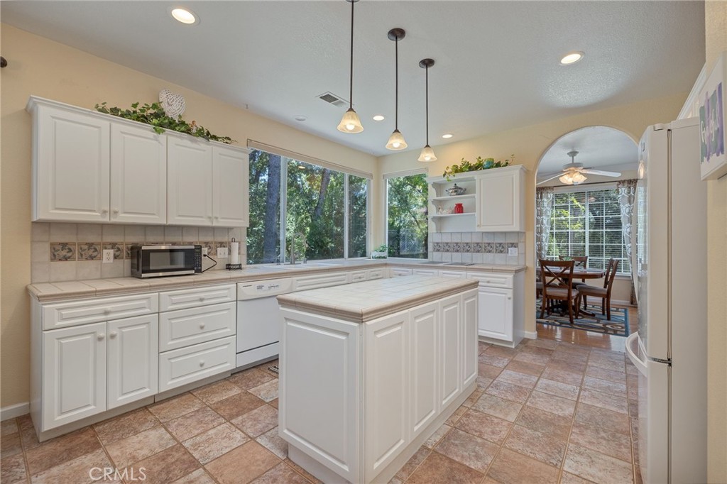 34811 34833 Wintergreen Loop