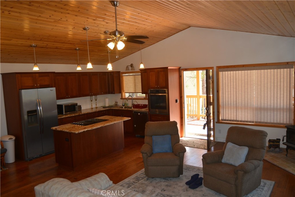 37745 Marina View