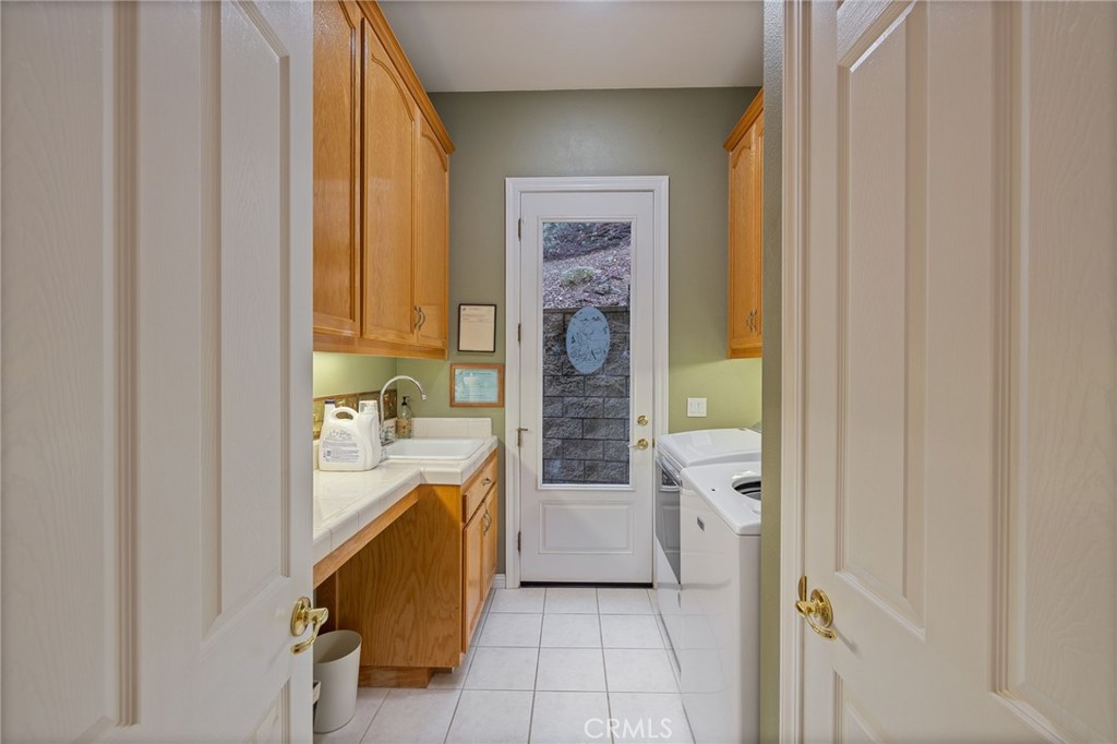 39818 Granite Ridge