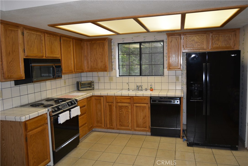 40748 Foxboro Court