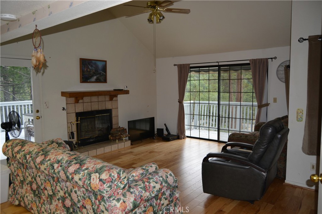 40748 Foxboro Court