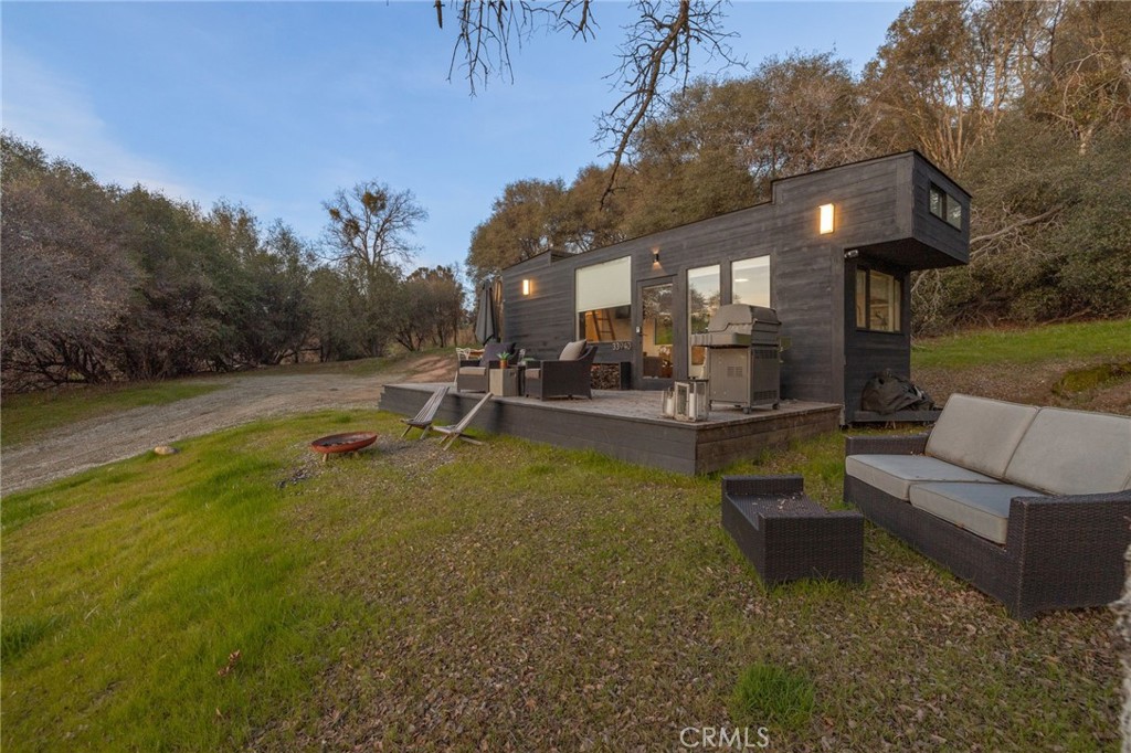 33940 Jennifer Way