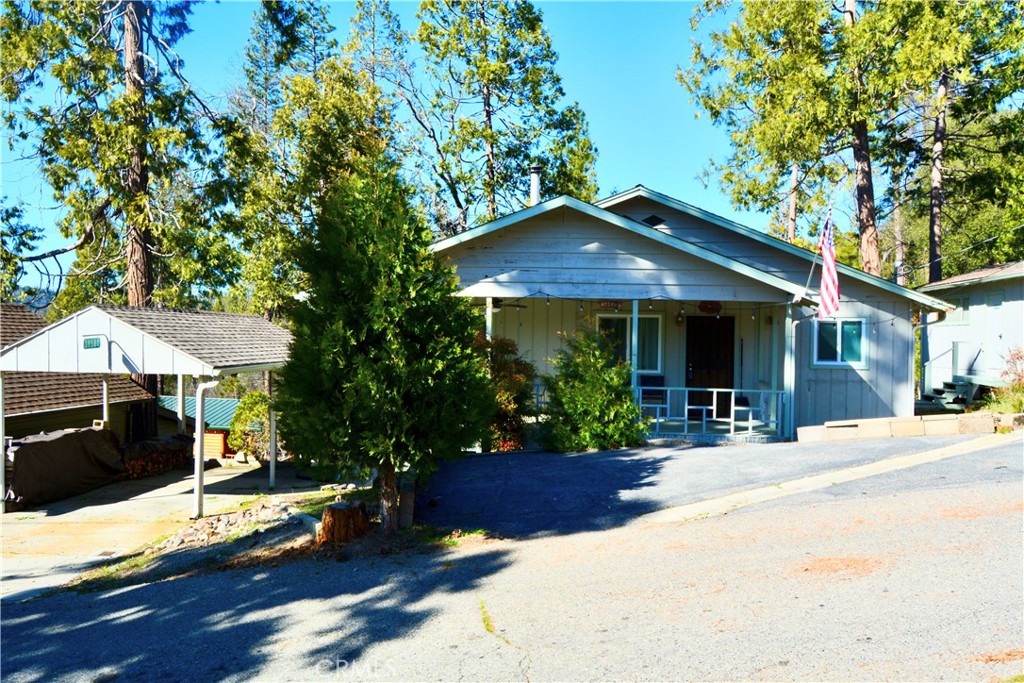 39580 Saunders