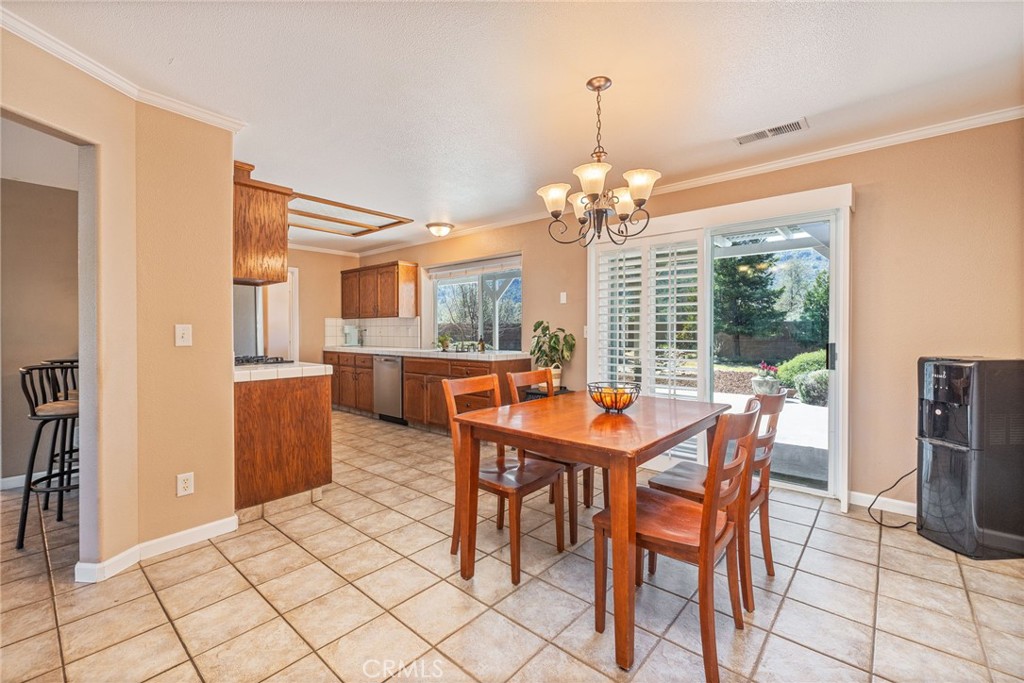 38778 Goldenrod