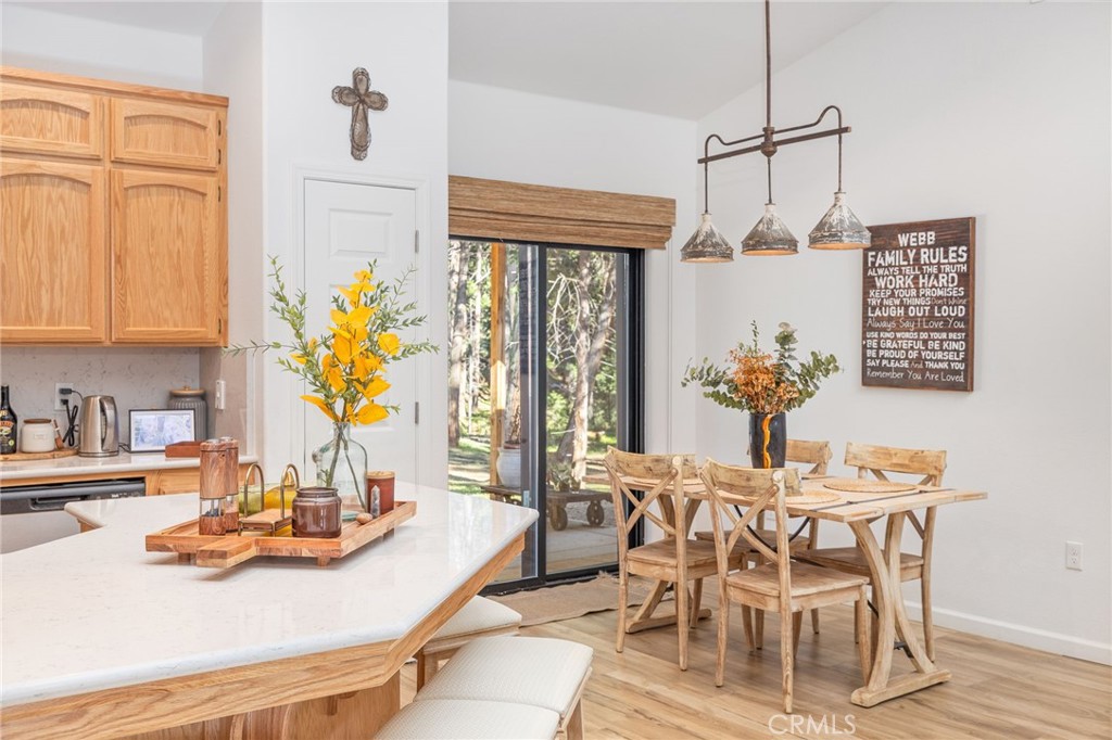 36273 Finegold Creek