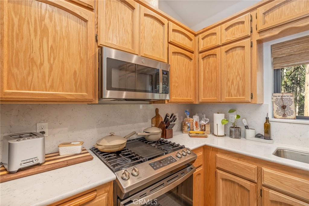 36273 Finegold Creek