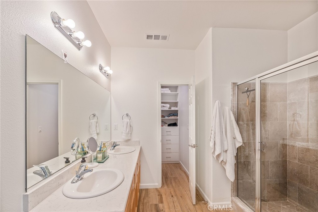 36273 Finegold Creek