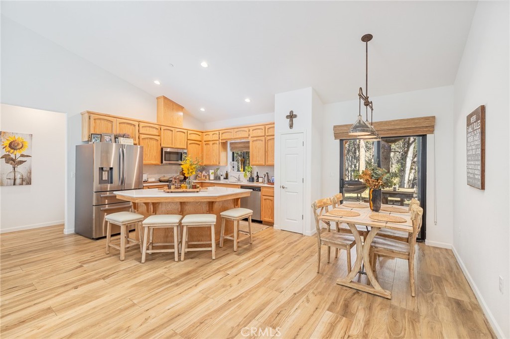 36273 Finegold Creek