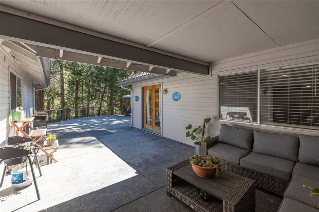 36333 Finegold Creek