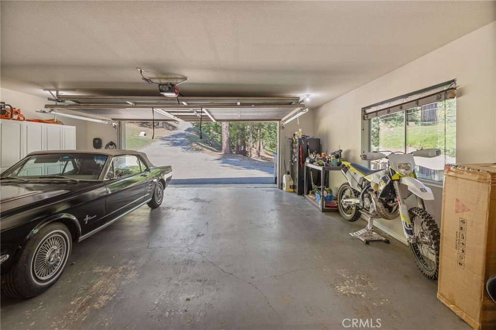 36333 Finegold Creek