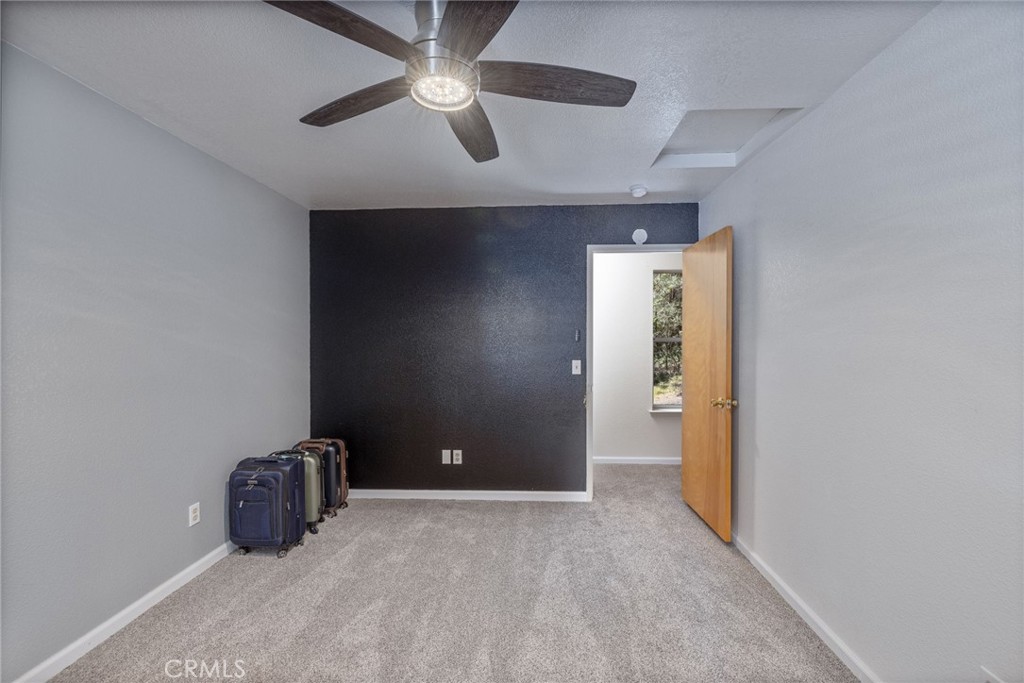 36333 Finegold Creek