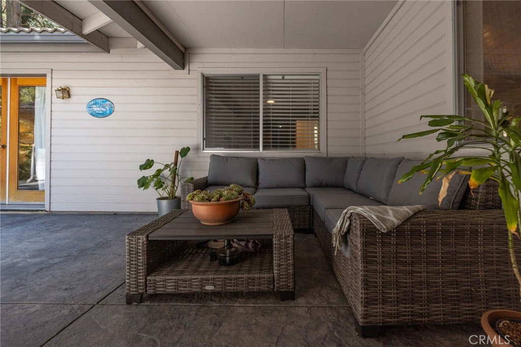 36333 Finegold Creek