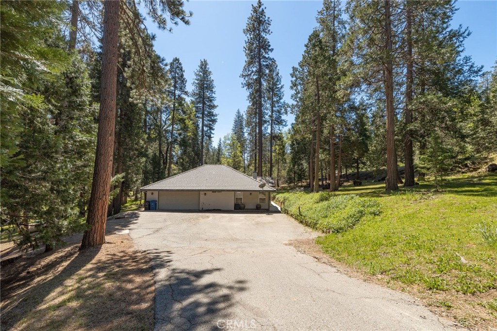 36333 Finegold Creek