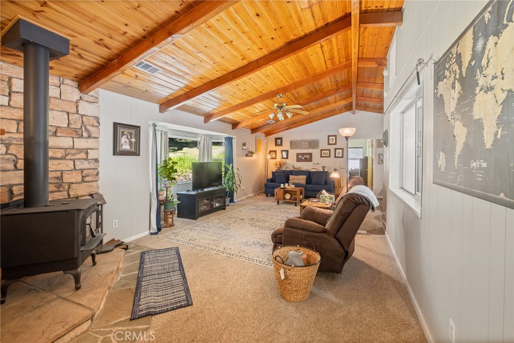 36333 Finegold Creek