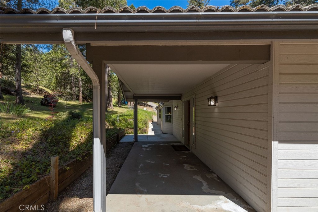 36333 Finegold Creek