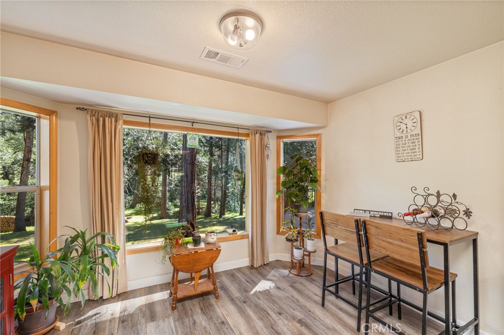 36333 Finegold Creek