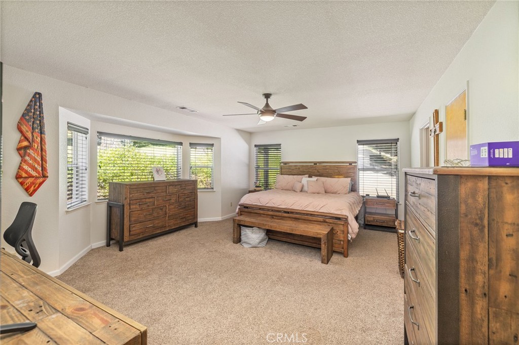 36333 Finegold Creek