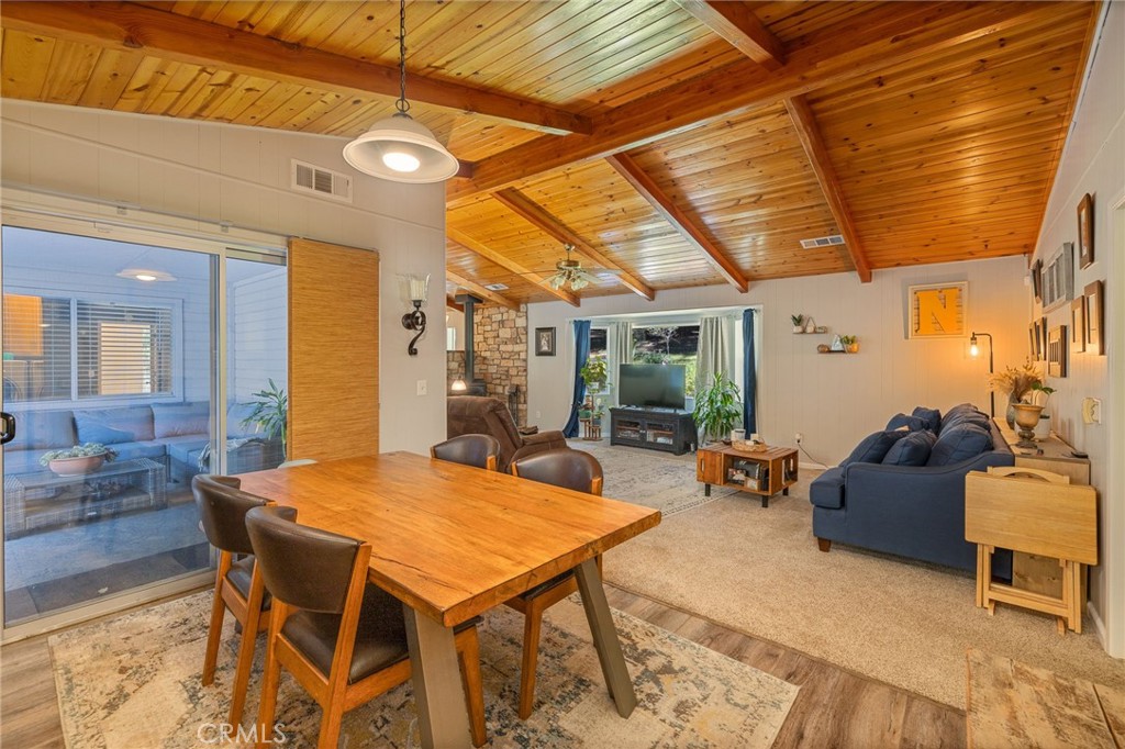 36333 Finegold Creek