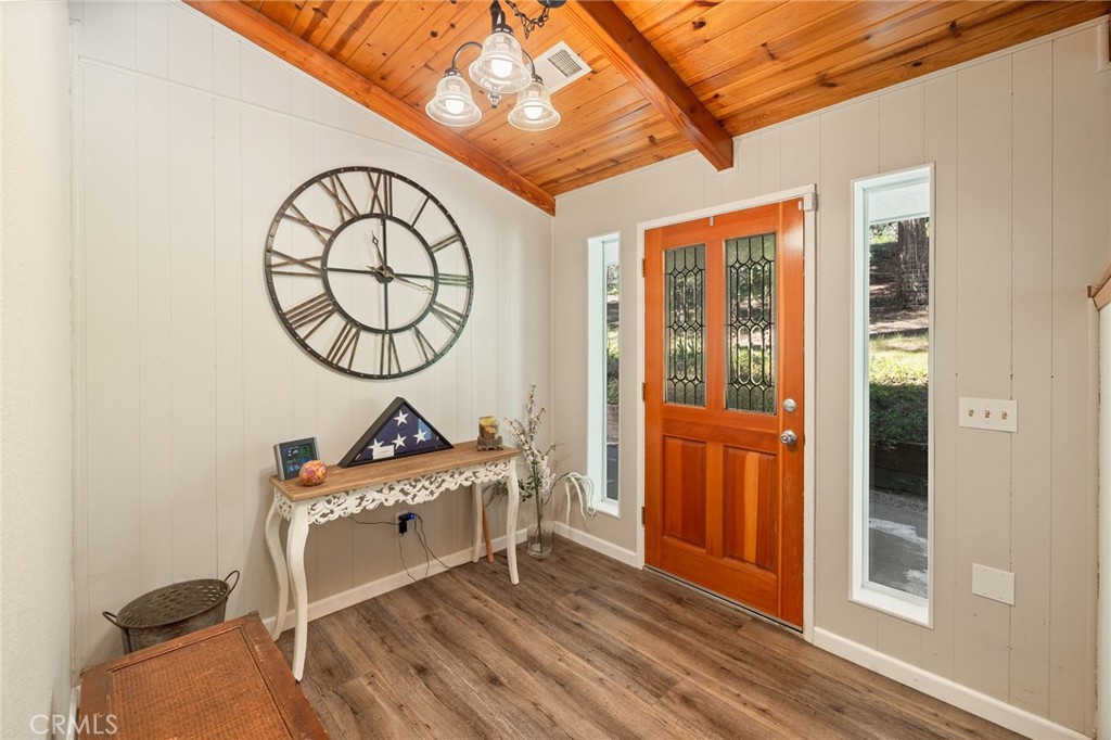 36333 Finegold Creek