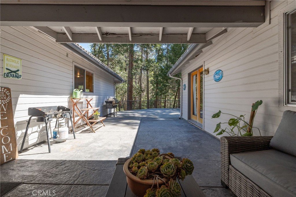 36333 Finegold Creek