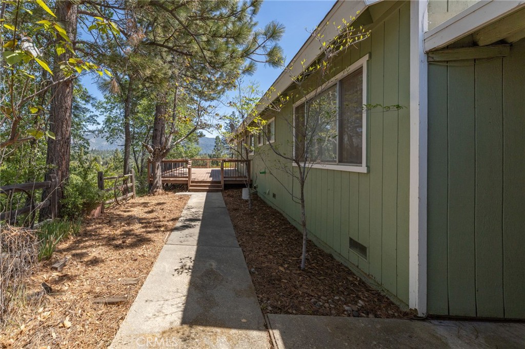 54481 Pinchot Dr.