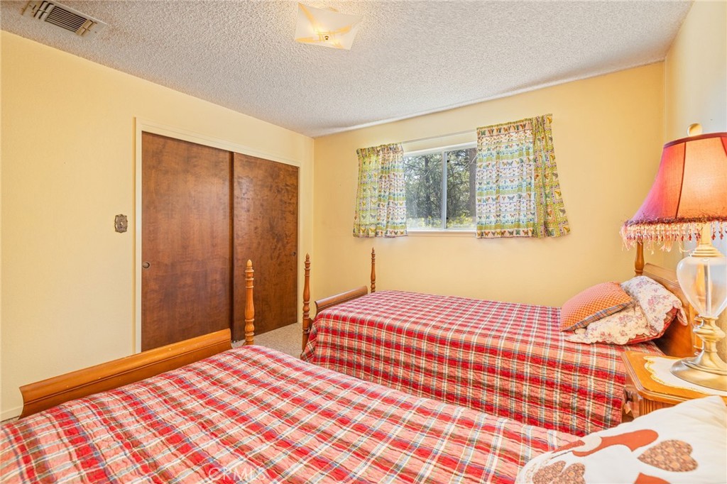 54481 Pinchot Dr.