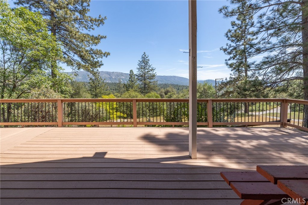 54481 Pinchot Dr.