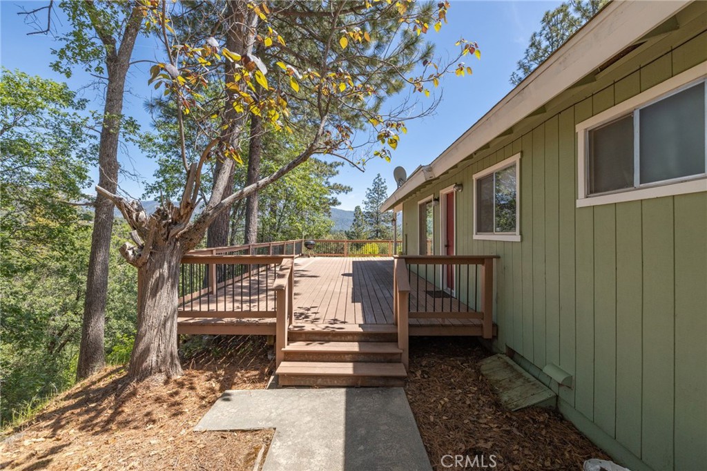54481 Pinchot Dr.