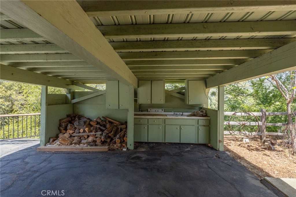 54481 Pinchot Dr.