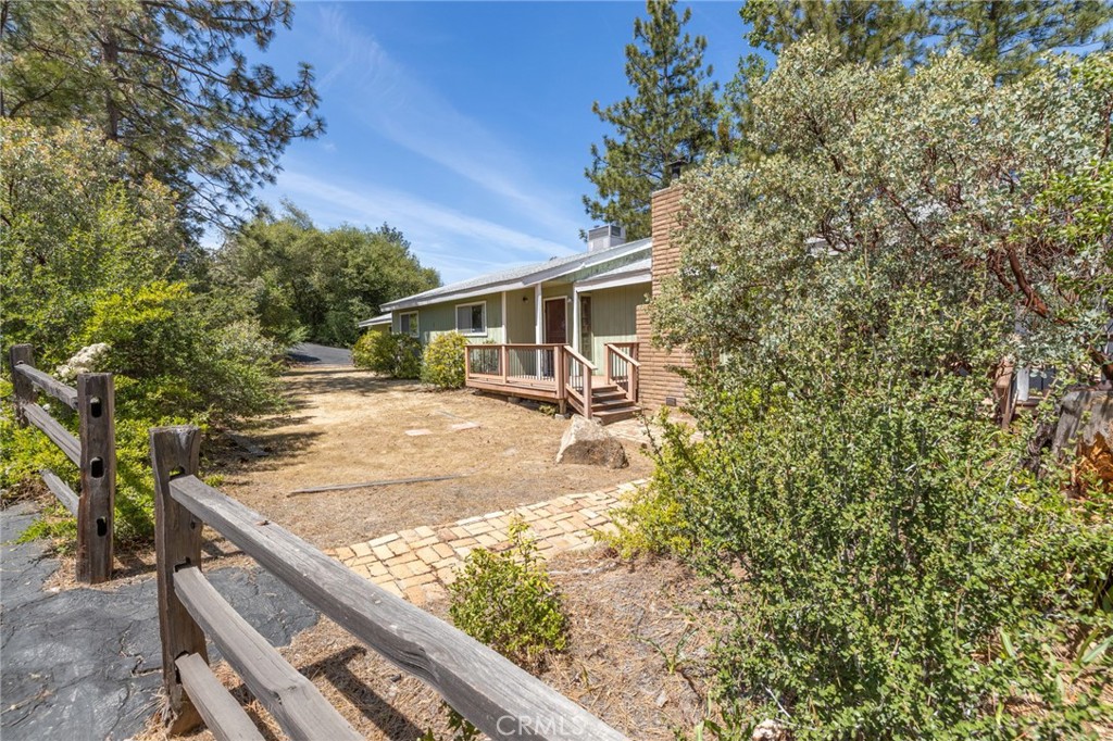 54481 Pinchot Dr.