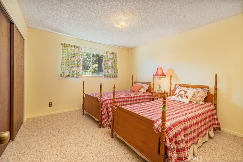 54481 Pinchot Dr.