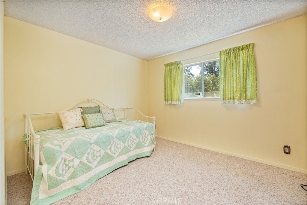 54481 Pinchot Dr.