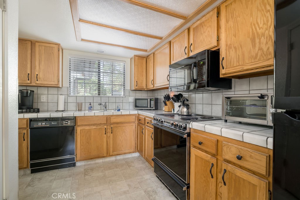 50836 Smoke Tree Trail