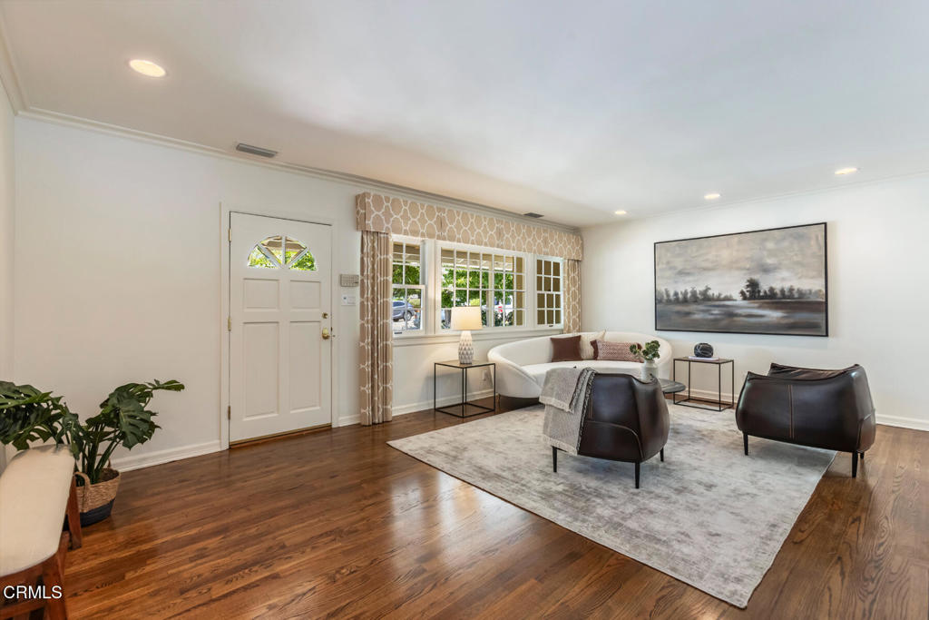 4650 Encinas Drive