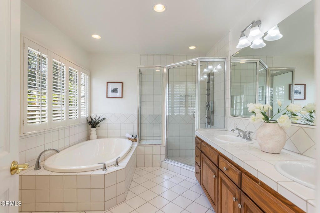 4650 Encinas Drive