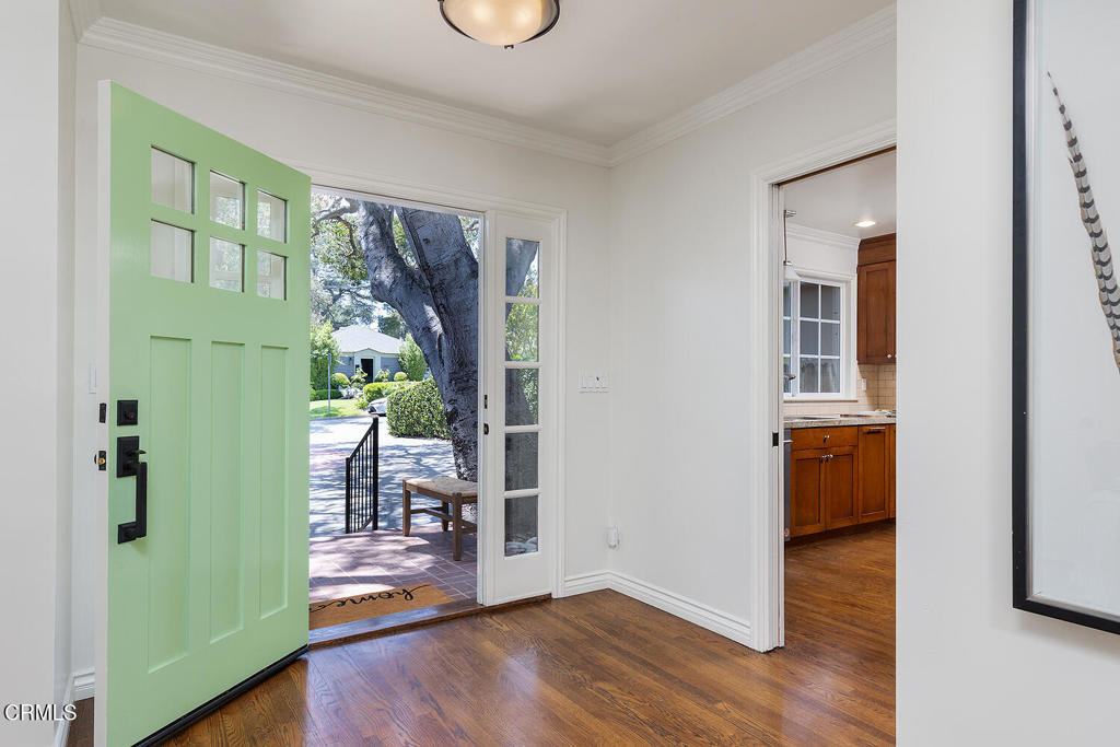 4366 Bel Air Drive