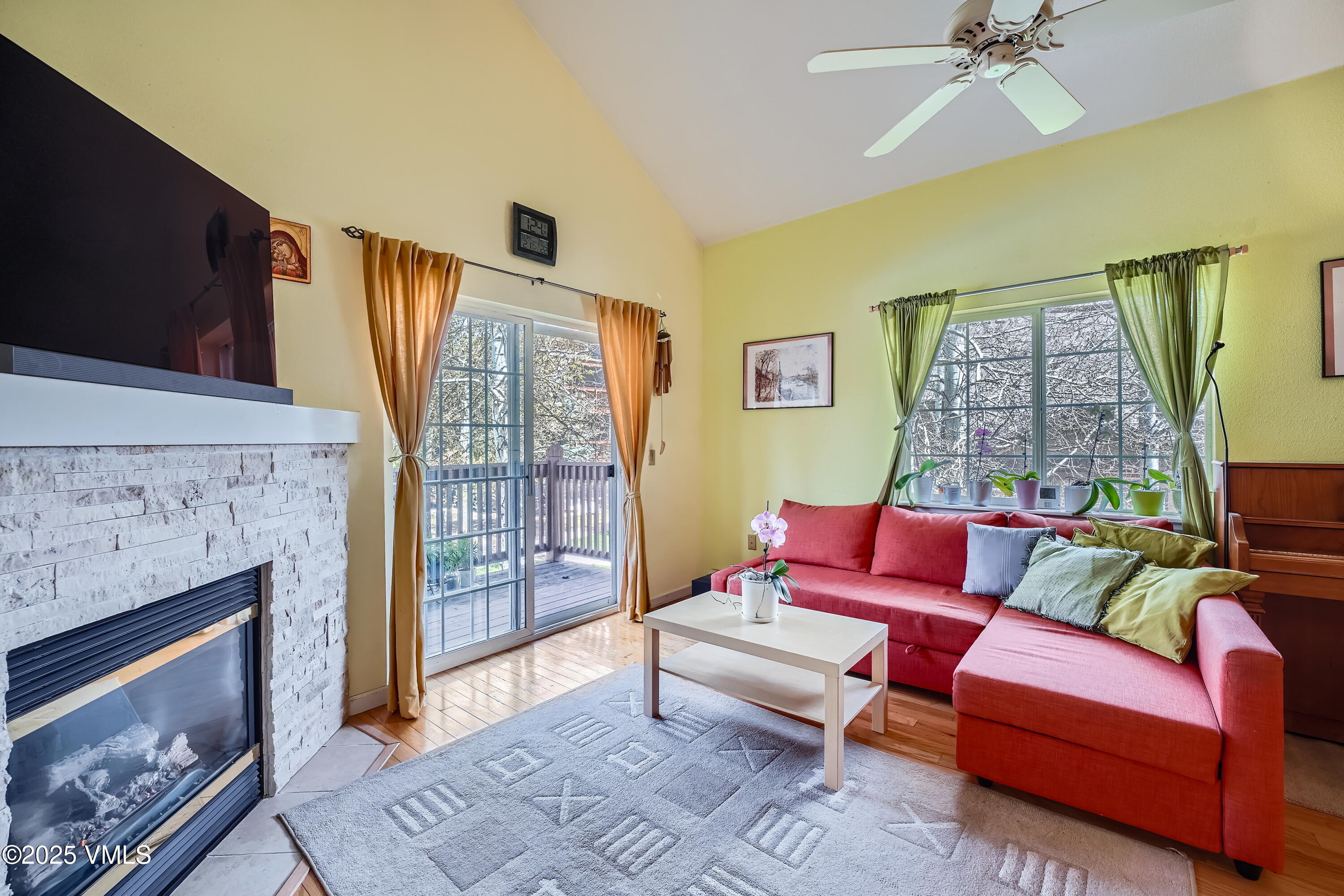 705 Crazy Horse circle Circle